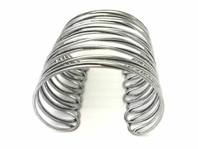 High steel wire is made into spring to be shown.